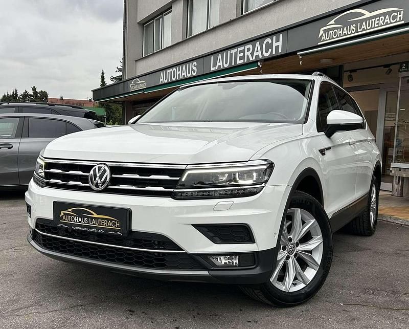 Weiß Gebraucht 2020 VW Tiguan Allspace Highline SUV | € 31.990 (Guter Preis) - Bild 1/3