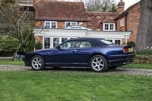 Gebraucht Aston Martin V8 354 PS (260 kW) 1998 Blau Coupé