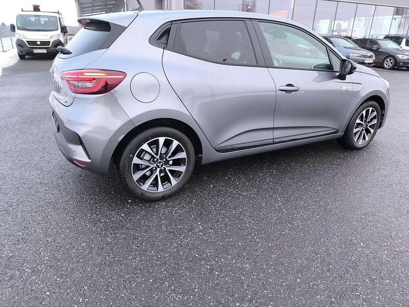 Neu Mitsubishi Colt Invite 94 PS (69 kW) 2025 Grau Kleinwagen