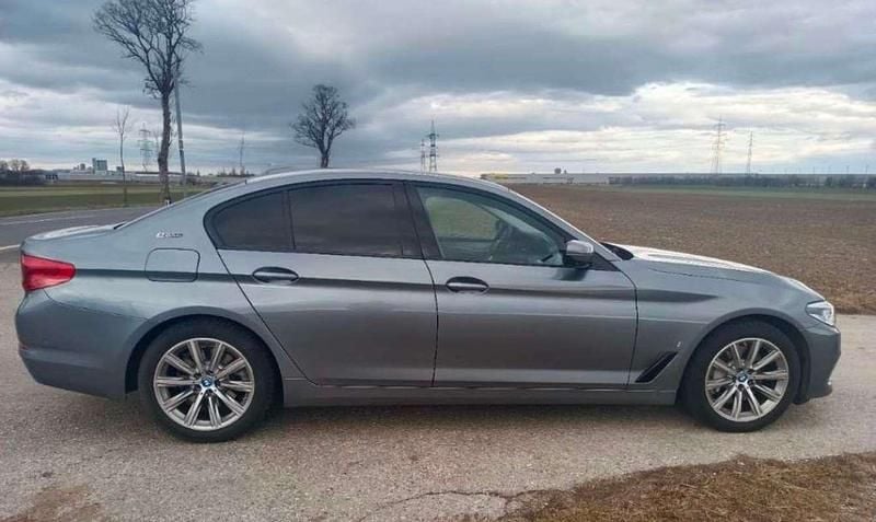 Gebraucht BMW 530 iPerformance 184 PS (135 kW) 2018 Grau Limousine