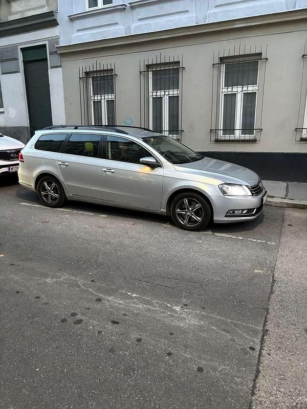 Gebraucht 2014 VW Passat Trendline Limousine | € 10.500 (Fairer Preis) - Bild 1/4