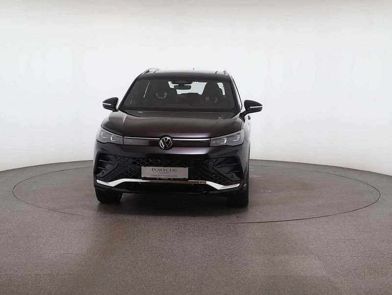 Gebraucht VW Tiguan Sport 204 PS (150 kW) 2025 Schwarz  metallic SUV