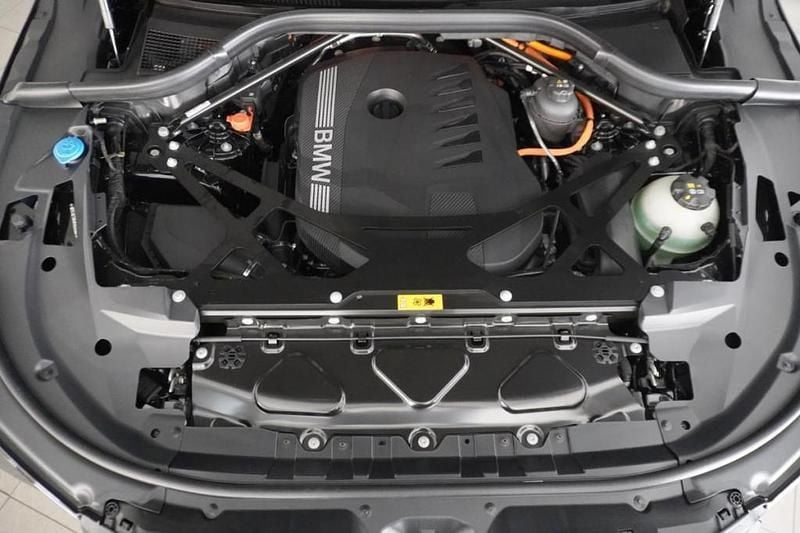 Gebraucht BMW XM Efficient Dynamics 313 PS (230 kW) 2025 Schwarz SUV