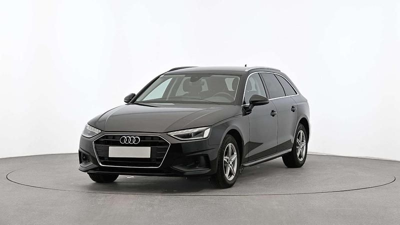 Gebraucht Audi A4 Ambiente 163 PS (119 kW) 2021 Schwarz Kombi