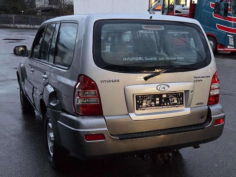 Gebraucht Hyundai Terracan 163 PS (119 kW) 2006 Silber SUV