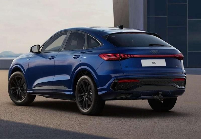 Neu Audi Q5 Sportback S-Line 204 PS (150 kW) 2025 Blau SUV