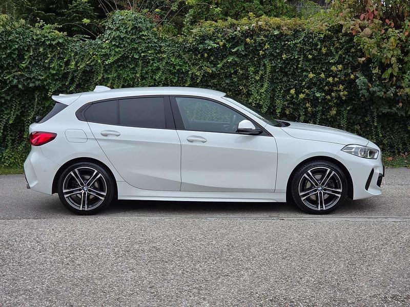 Gebraucht BMW 118 M Sport 150 PS (110 kW) 2020 Weiß Kleinwagen