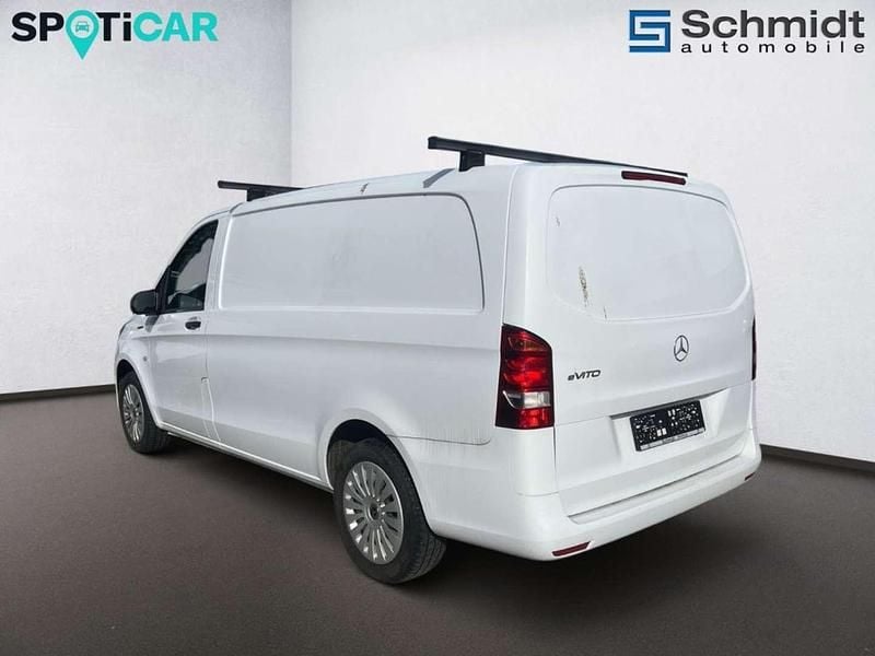 Gebraucht Mercedes Vito 69 kW (95 PS) 2020 Weiß Van