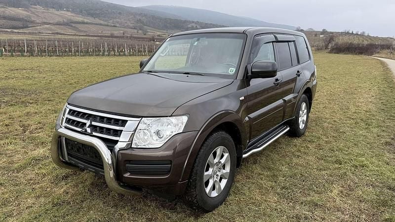 Gebraucht Mitsubishi Pajero Edition 190 PS (139 kW) 2018 SUV