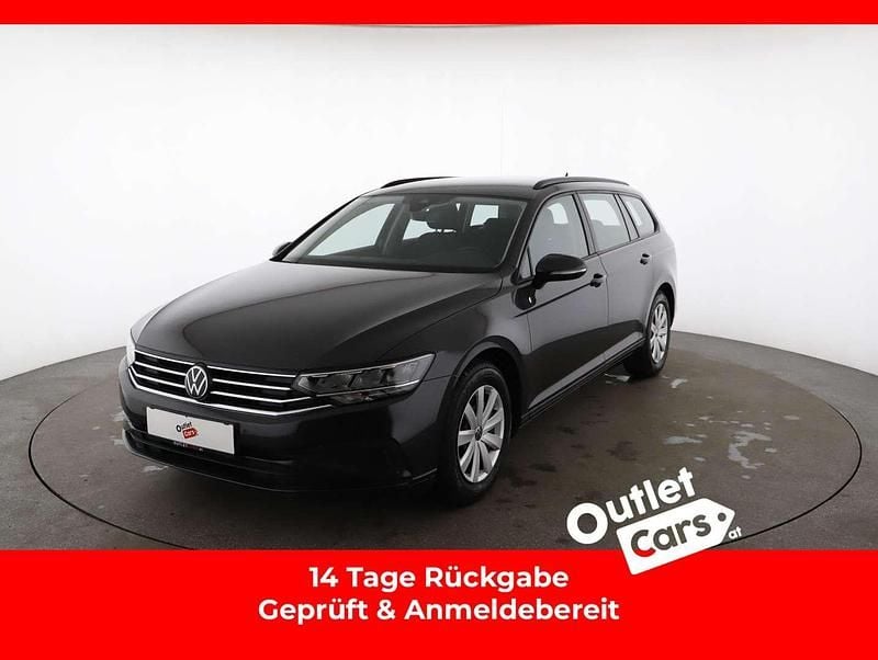 Gebraucht VW Passat 122 PS (89 kW) 2022 Dunkelgrau  metallic Kombi