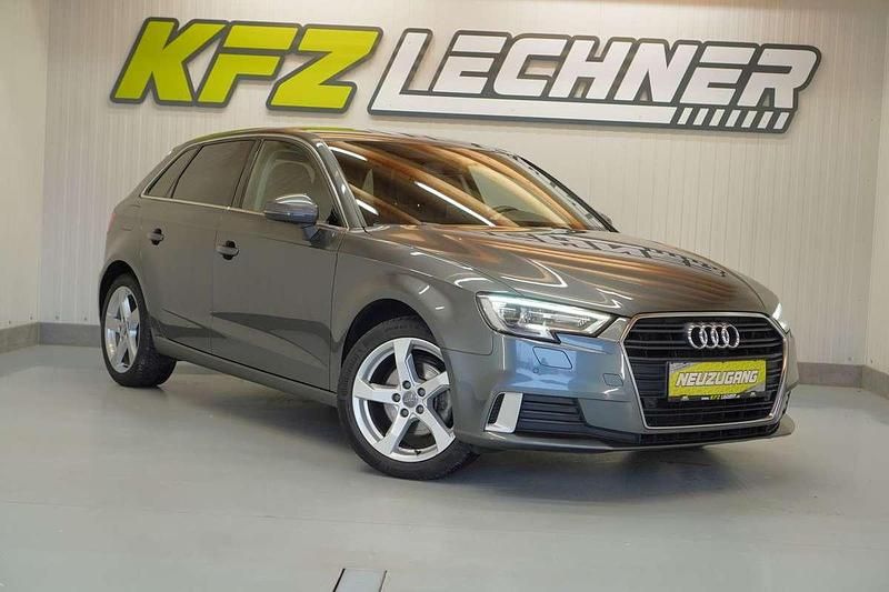 Gebraucht Audi A3 Comfort 150 PS (110 kW) 2016 Grau Limousine