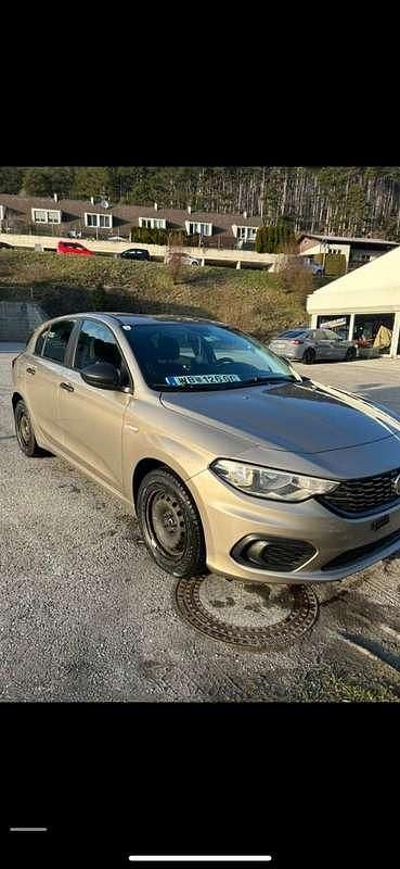 Gebraucht 2017 Fiat Tipo Easy Limousine | € 7.500 (Guter Preis) - Bild 1/4