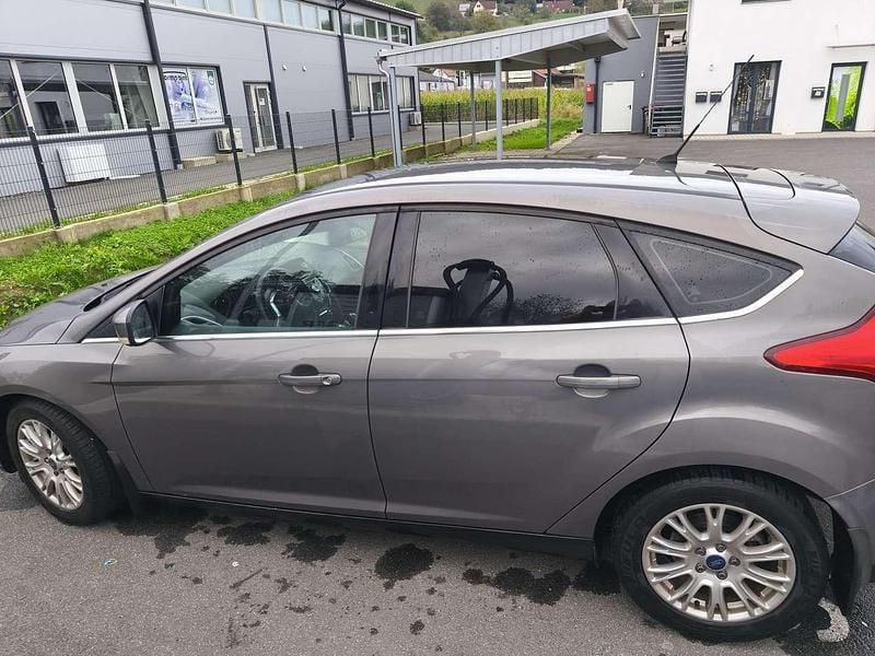 Gebraucht Ford Focus Titanium 116 PS (85 kW) 2012 Limousine