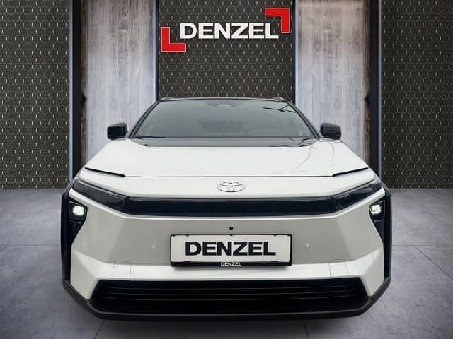 Neu Toyota bZ4X Lounge 252 kW (343 PS) 2026 Platinum pearlwhite SUV