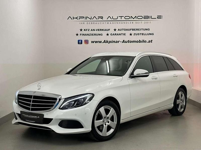 Weiß Gebraucht 2016 Mercedes C180 Kombi | € 14.890 (Fairer Preis) - Bild 1/4
