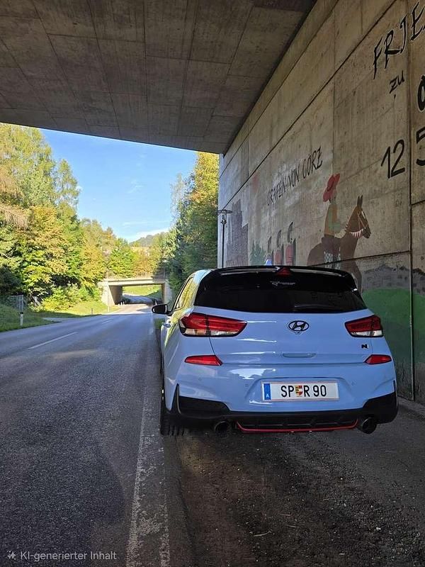 Gebraucht Hyundai i30 275 PS (202 kW) 2018 Limousine