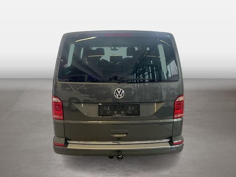 Gebraucht VW Multivan Highline 204 PS (150 kW) 2017 Mittelgrau  metallic Van