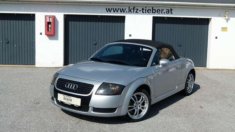 Silber Gebraucht 2004 Audi TT Roadster Sport Cabrio | € 4.000 - Bild 1/4