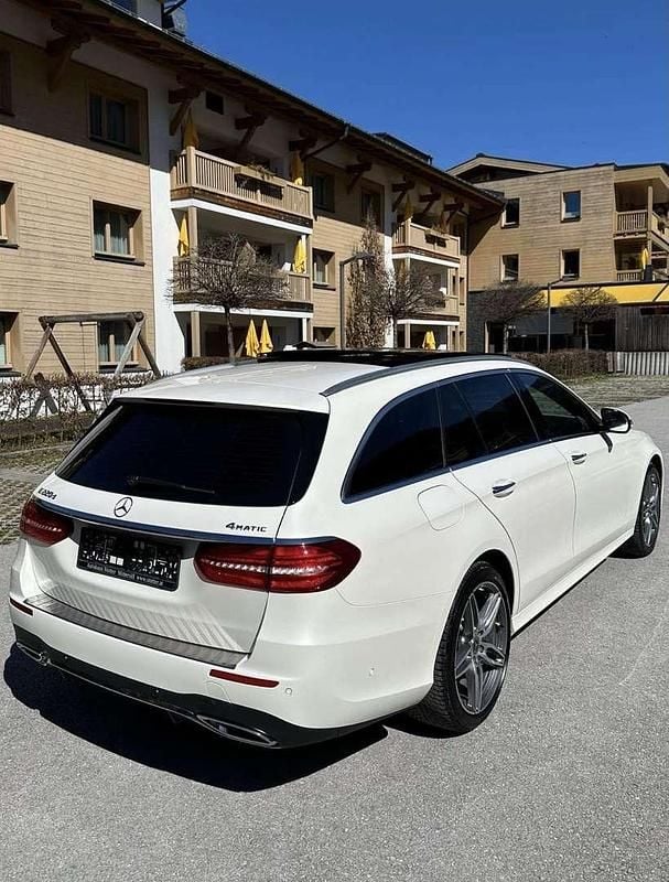 Gebraucht Mercedes E220 Edition 194 PS (142 kW) 2018 Weiß Kombi