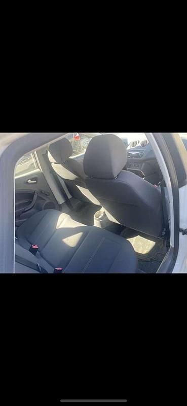 Gebraucht Seat Ibiza 69 PS (50 kW) 2011 Weiß Kleinwagen