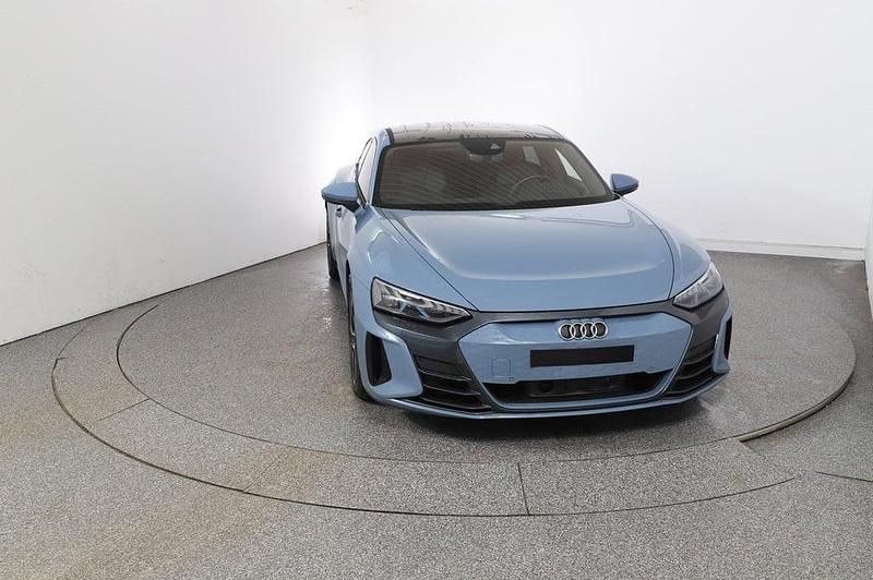 Gebraucht Audi e-tron GT quattro 350 kW (476 PS) 2024 Mittelgrau  metallic Limousine