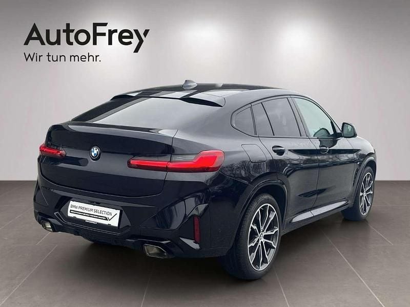 Gebraucht BMW X4 Efficient Dynamics 190 PS (139 kW) 2023 Schwarz SUV