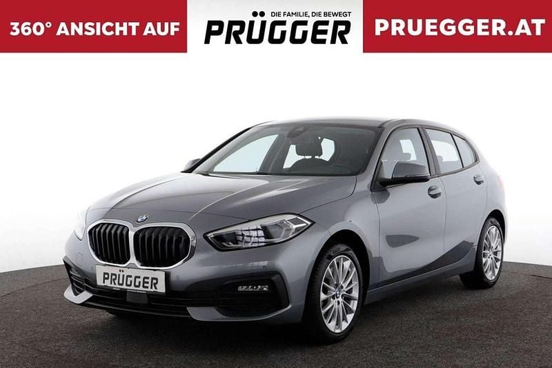 Grau Gebraucht 2023 BMW 120 Advantage Kleinwagen | € 29.990 (Guter Preis) - Bild 1/3
