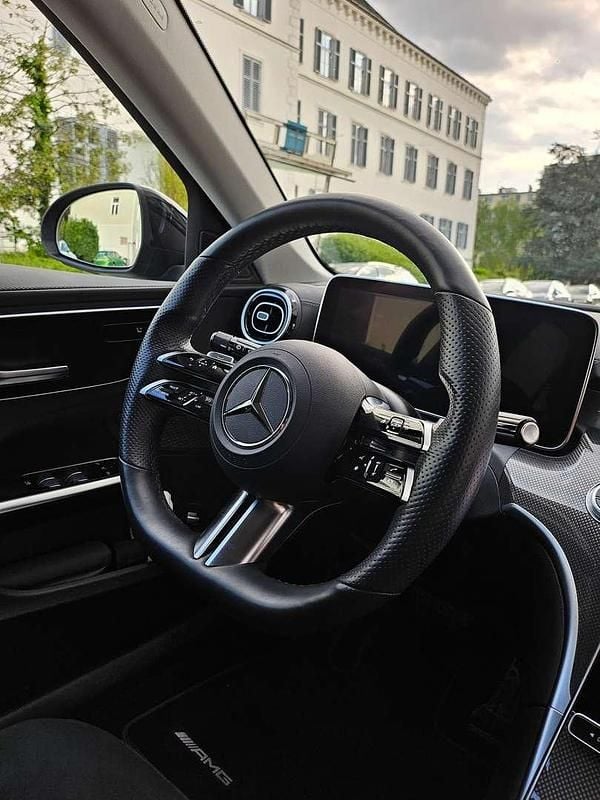 Gebraucht Mercedes C200 204 PS (150 kW) 2022 Grau Kombi