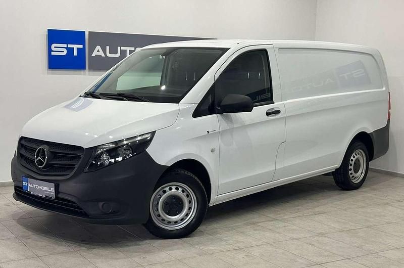 Weiß Gebraucht 2017 Mercedes Vito Van | € 15.990 (Guter Preis) - Bild 1/4