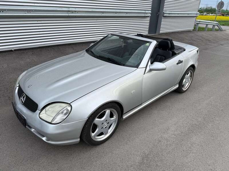 Silber Gebraucht 1999 Mercedes SLK200 AMG Cabrio | € 5.990 (Fairer Preis) - Bild 1/4