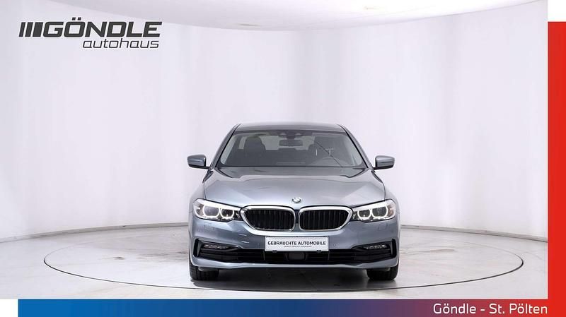 Gebraucht BMW 520 Sport Line 190 PS (139 kW) 2019 Blau Limousine