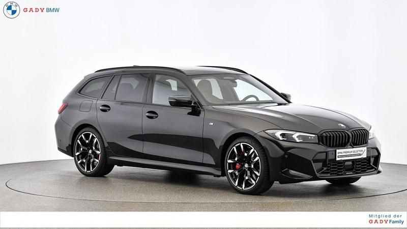 Gebraucht BMW 330 M Sport 286 PS (210 kW) 2024 Saphirschwarz Kombi