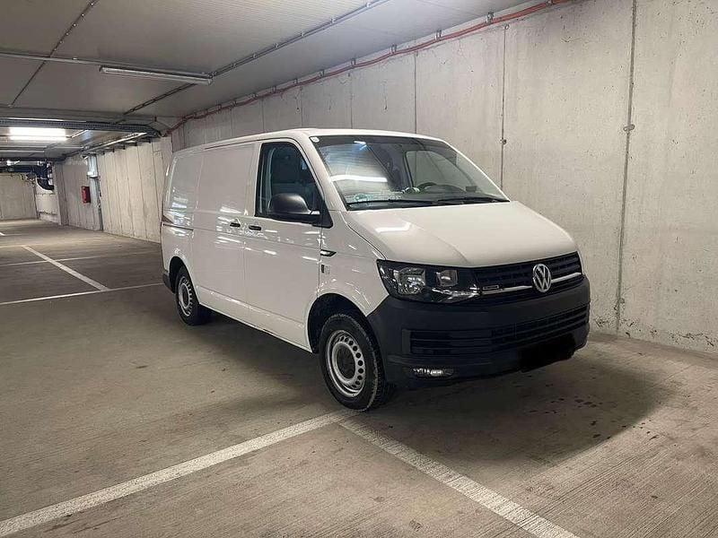 Weiß Gebraucht 2015 VW T6 Trendline Van | € 12.999 (Fairer Preis) - Bild 1/4