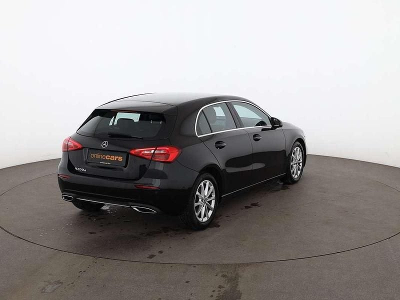 Gebraucht Mercedes A200 Progressive 150 PS (110 kW) 2020 Schwarz Limousine