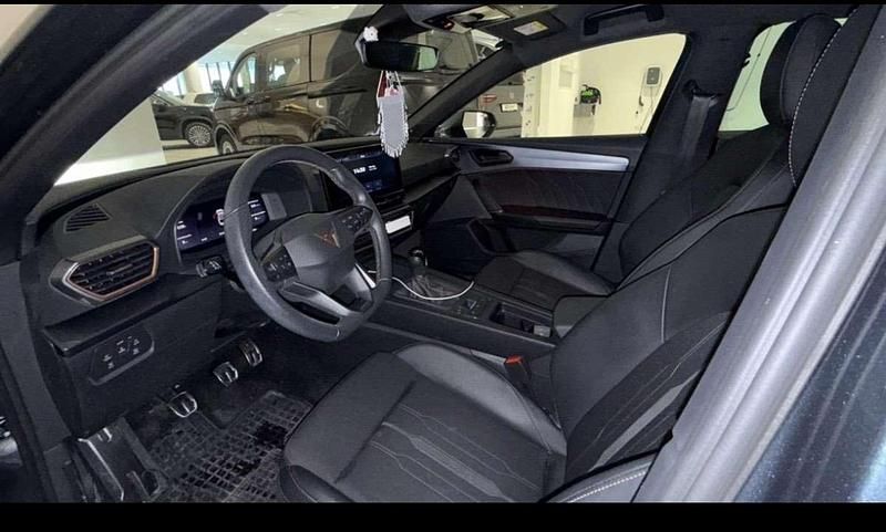 Gebraucht Cupra Leon 150 PS (110 kW) 2023 Grau Limousine