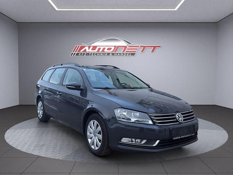 Grau Gebraucht 2013 VW Passat Trendline Kombi | € 8.999 (Fairer Preis) - Bild 1/4