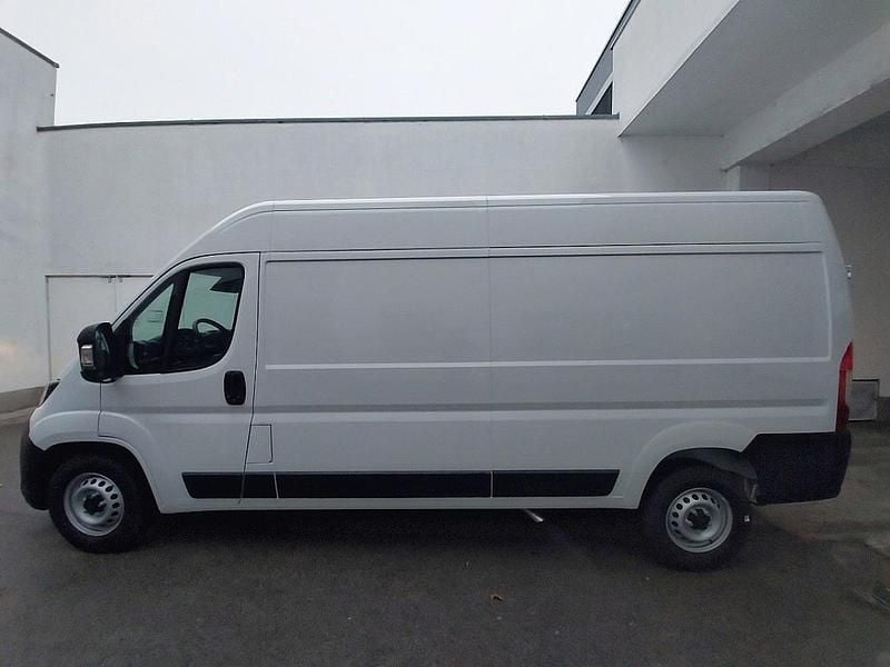 Neu Peugeot Boxer S 140 PS (102 kW) 2025 Weiß Van