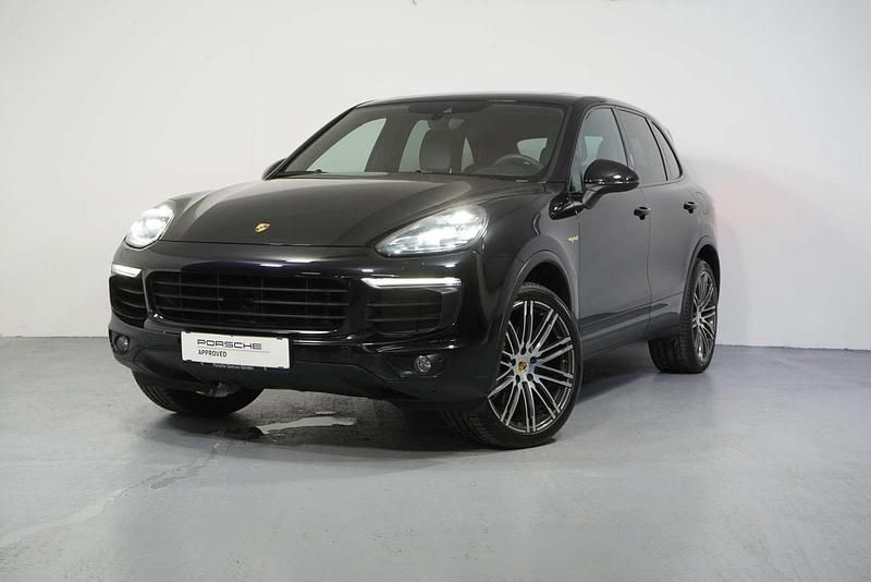 Gebraucht Porsche Cayenne S E-Hybrid 416 PS (305 kW) 2015 Schwarz  metallic SUV