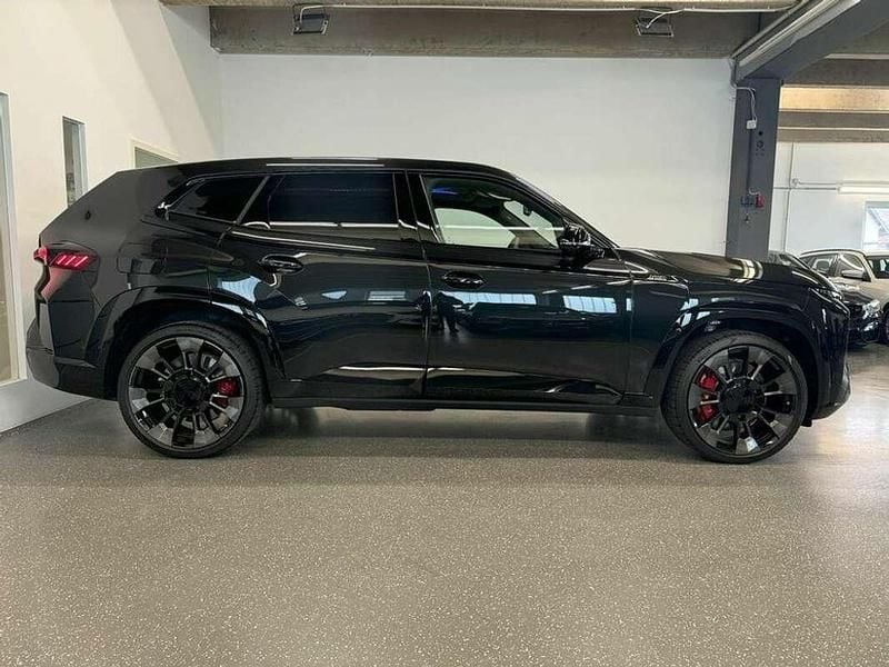 Gebraucht BMW XM Comfort Edition 476 PS (350 kW) 2025 Schwarz SUV