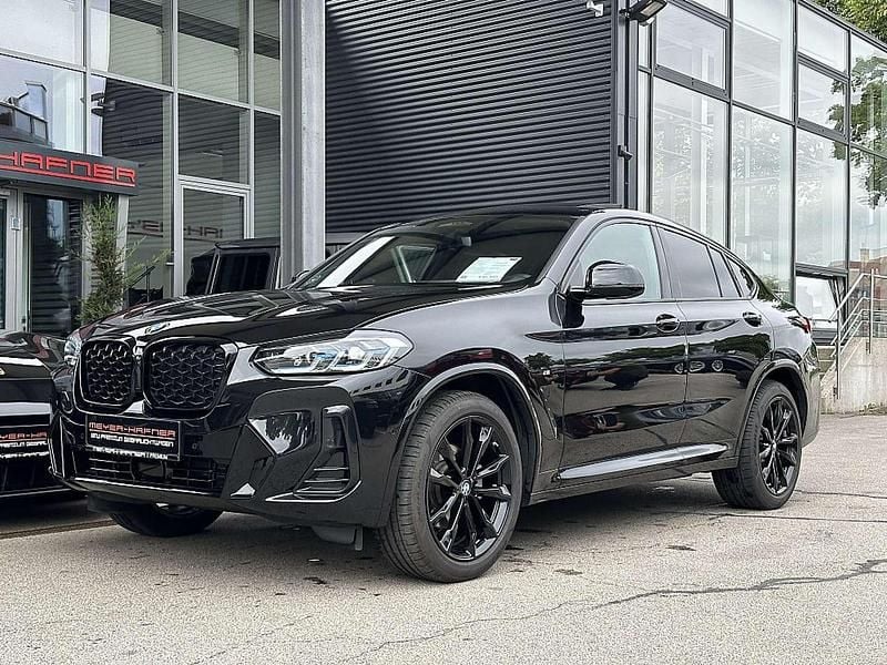 Gebraucht BMW X4 M Sport 184 PS (135 kW) 2024 Saphirschwarz SUV