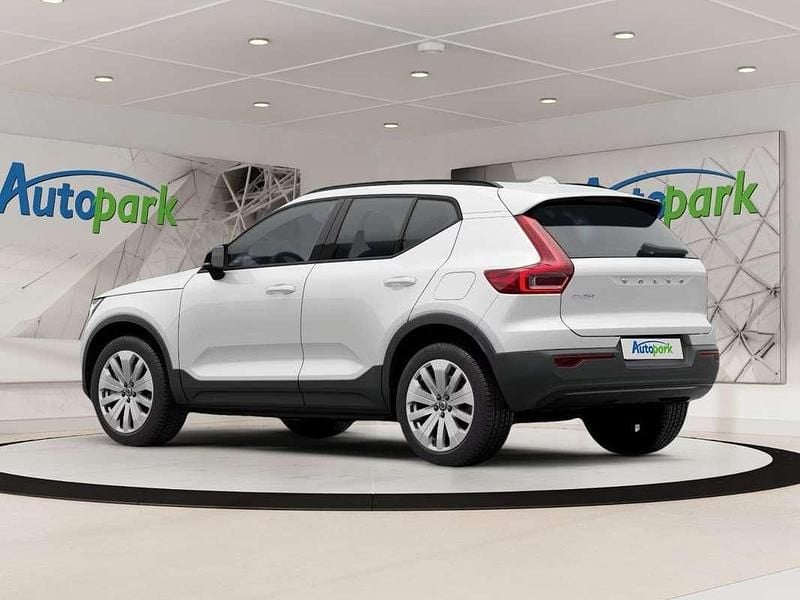 Gebraucht Volvo EX40 Core 185 kW (252 PS) 2025 SUV