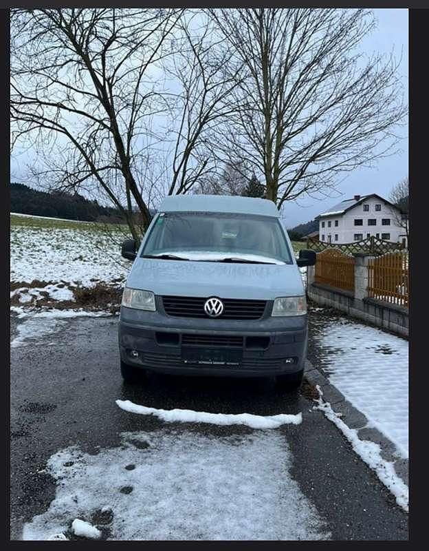 Gebraucht VW T5 131 PS (96 kW) 2009 Blau Van