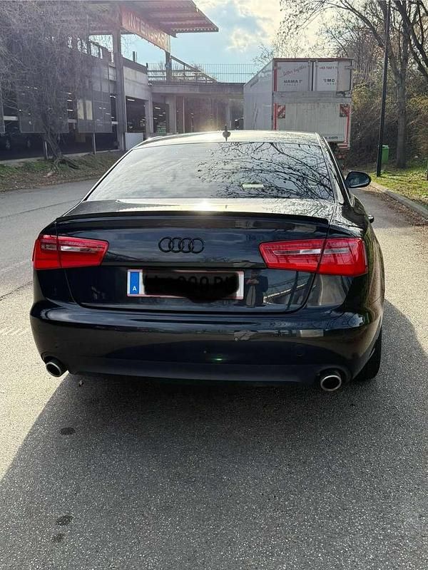 Gebraucht Audi A6 Sport 204 PS (150 kW) 2014 Blau Limousine