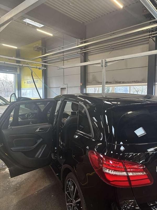 Gebraucht Mercedes B200 136 PS (100 kW) 2018 Van / Kleinbus