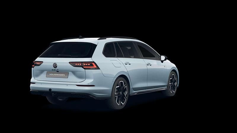 Neu VW Golf VIII Sport 150 PS (110 kW) 2025 Hellblau  metallic Kombi