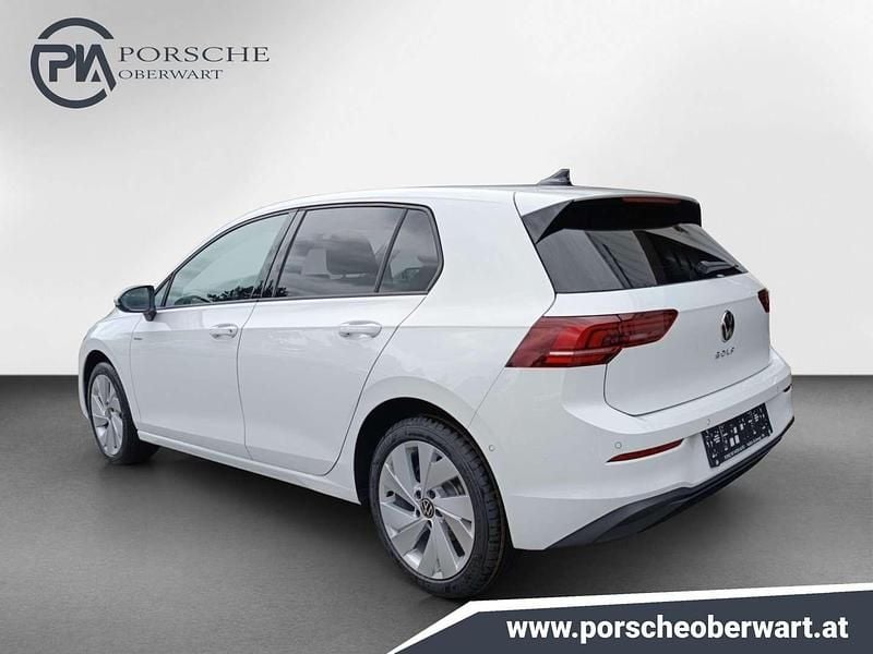 Gebraucht VW Golf VIII 116 PS (85 kW) 2025 Weiß Limousine