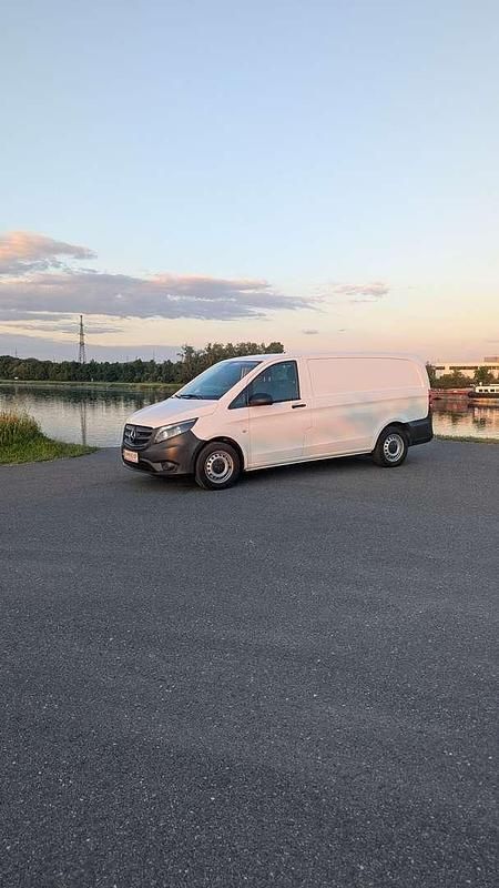 Gebraucht Mercedes Vito 136 PS (100 kW) 2019 Weiß Van