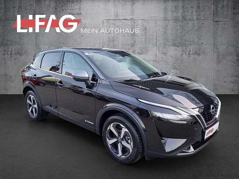 Gebraucht Nissan Qashqai N-Connecta 190 PS (139 kW) 2024 Schwarz SUV