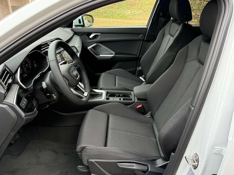 Gebraucht Audi Q3 Admired 150 PS (110 kW) 2025 Weiß SUV