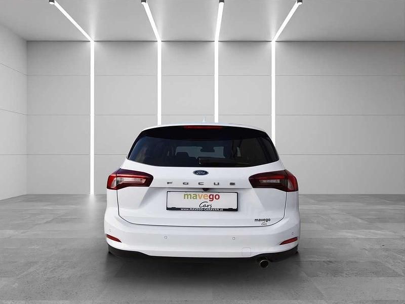 Gebraucht Ford Focus Cool & Connect 120 PS (88 kW) 2022 Weiß Kombi